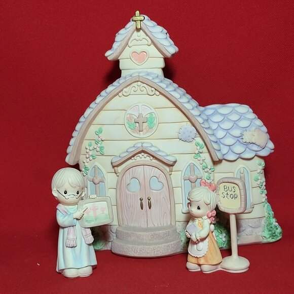 Precious Moments Village Collection Sunday Morning Church Service 1994 - Picture 1 of 15